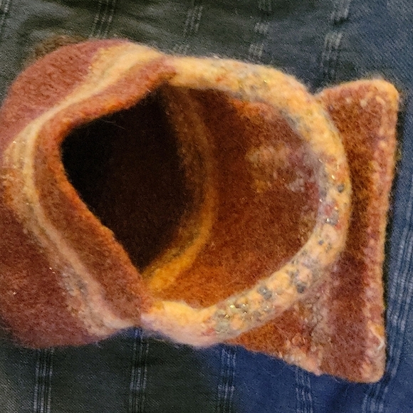 Handbag - Picture 3 of 4